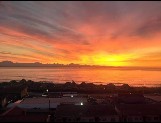 2 BEDROOM APARTMENT FOR SALE IN DE BAKKE